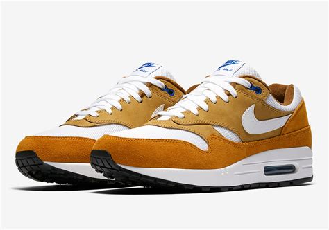 nike air max oranje wit|Nike Air Max 1 curry.